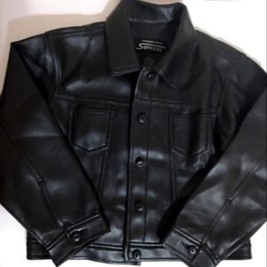 SQUEEZE Stephen Hardy Kids black button up faux leather jacket. Unisex. Size 6.